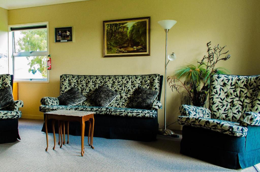 The Nunnery Hotel Те Ароха Екстериор снимка